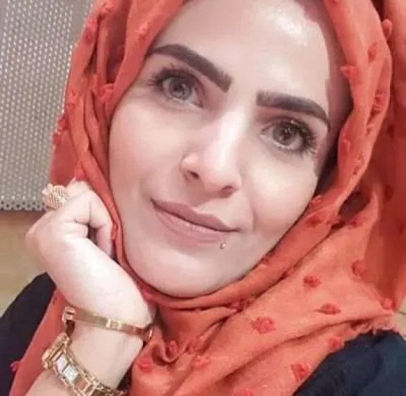 ناشطة يمنية تتهم المجلس الانتقالي بالتدخل في فعالية جماهيرية