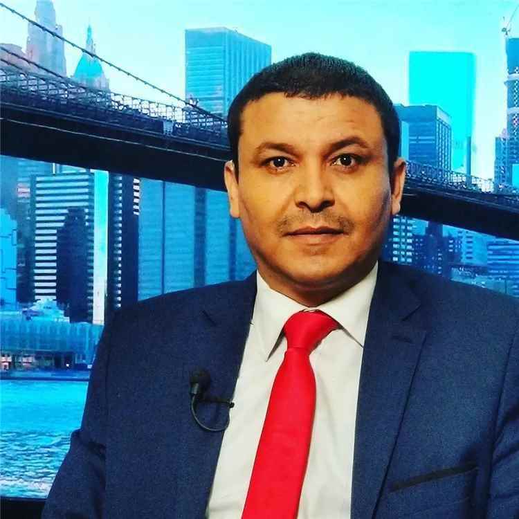 سياسي يمني: تطورات خطيرة في الملف اليمني.. والساعات القادمة قد تحمل مفاجآت كبيرة