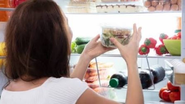 لماذا لا يجب وضع الطعام الساخن في الثلاجة؟.. خبراء يوضحون طريقة الحفظ الصحيحة