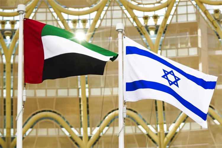 تقارير إسرائيلية تكشف تحركات لدعم مشاريع انفصالية في اليمن بالتنسيق مع أبوظبي