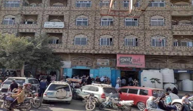 شلل في محاكم تعز يعطل معاملات المواطنين والسبب صادم