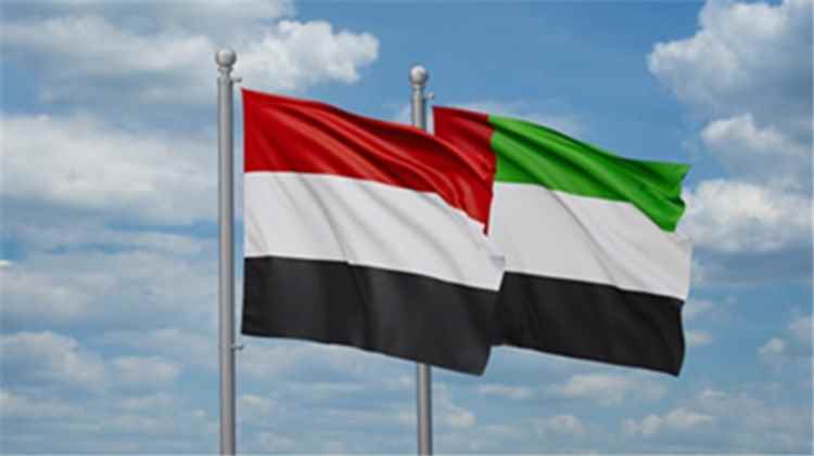 قرار رئاسي مرتقب بتعيين شخصية بارزة سفيراً لليمن في الإمارات ..مصادر تكشف هوية المرشح الأقرب