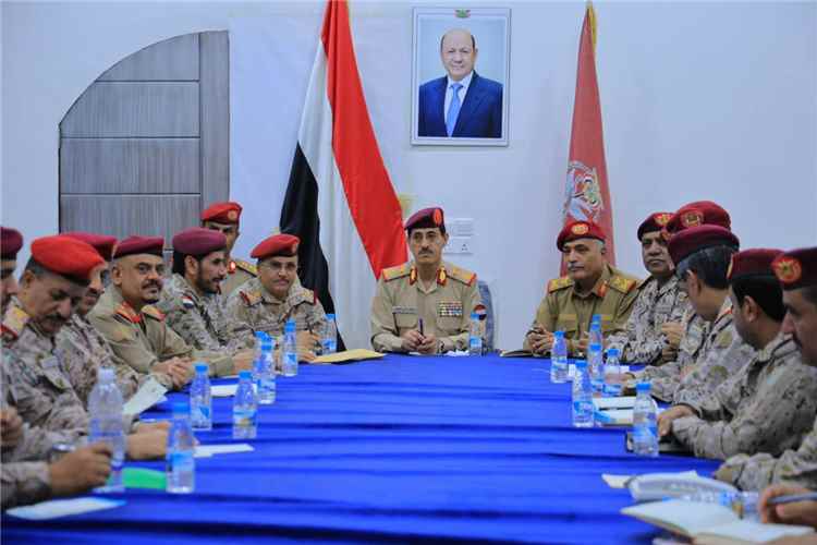 بتوجيهات رئاسية.. قيادات عسكرية بارزة تصل مأرب لتولي مهام جديدة