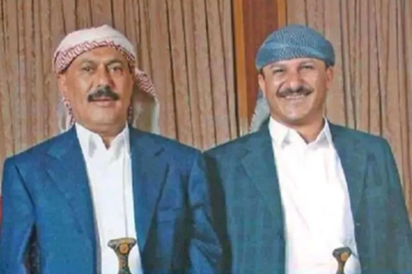 منشور يحيى صالح يثير جدلاً واسعاً بعد وفاة الرئيس هادي